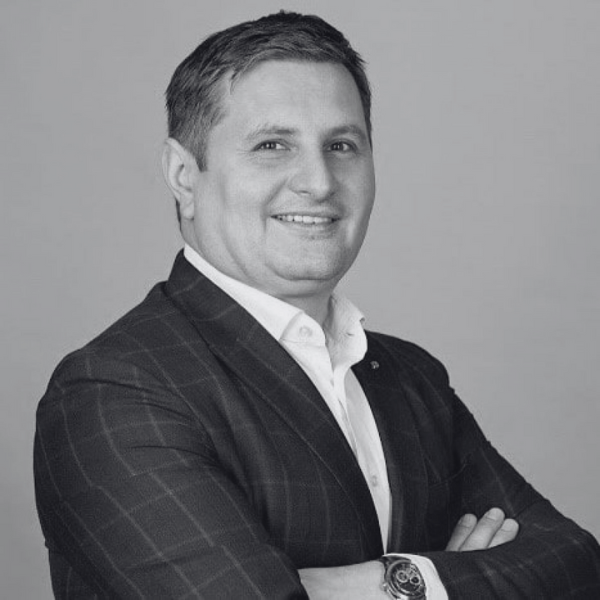 https://factory40.ro/2024/wp-content/uploads/2024/03/Marius-Haratau.png