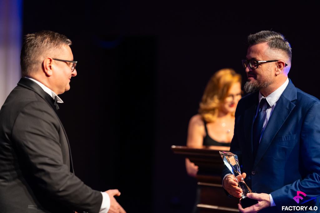 AWARDS & GALA - Image 3