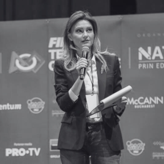 https://factory40.ro/2024/wp-content/uploads/2024/05/Dana-Natie-prin-Educatie-320x320.png