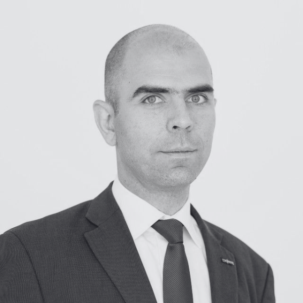 https://factory40.ro/2024/wp-content/uploads/2024/05/Sergiu-Rosianu.png