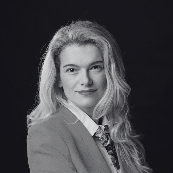 https://factory40.ro/2024/wp-content/uploads/2024/09/Cristina-Baghiu.png
