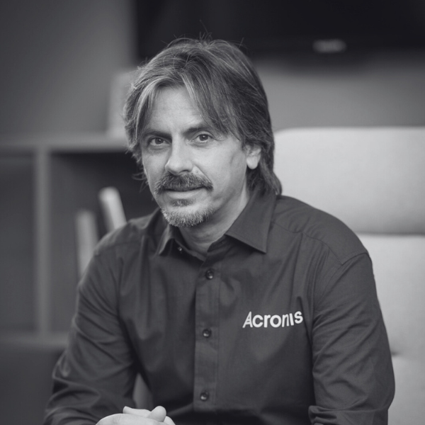 https://factory40.ro/2025/wp-content/uploads/2025/08/Denis-Valter-Cassinerio-1.png