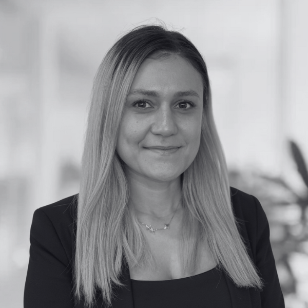https://factory40.ro/2025/wp-content/uploads/2025/09/Andreea-Dragomir.png
