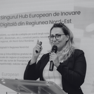 https://factory40.ro/2025/wp-content/uploads/2025/10/Lidia-Mocanu-Betoaea-320x320.png