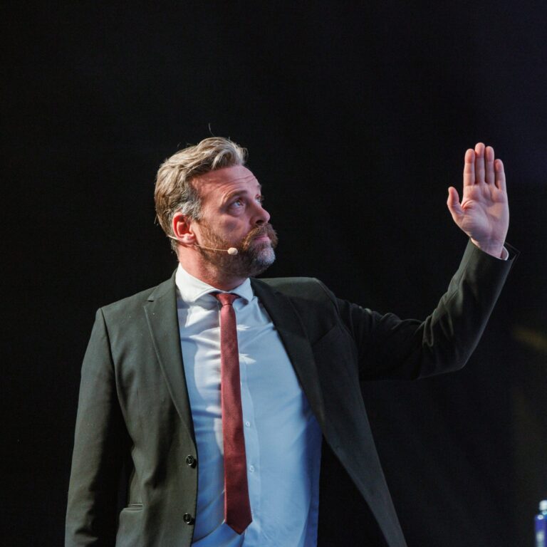 Henrik von Scheel, Industry 4.0 strategist and keynote speaker at FACTORY 4.0 2026